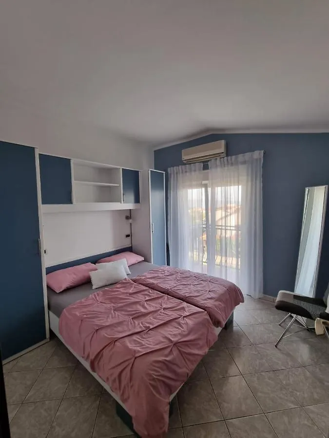 Apartments Jann Krk Town