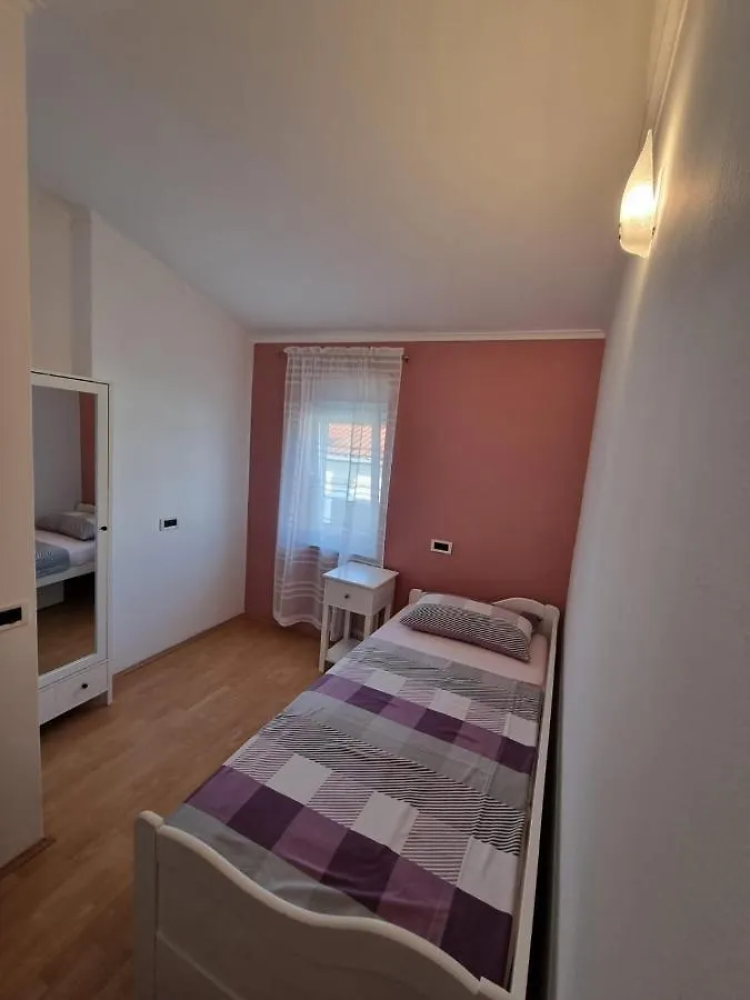 Apartments Jann Krk Town