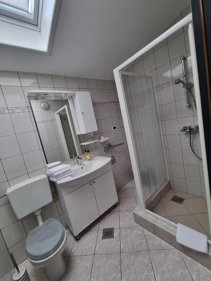 Apartments Jann Krk Town