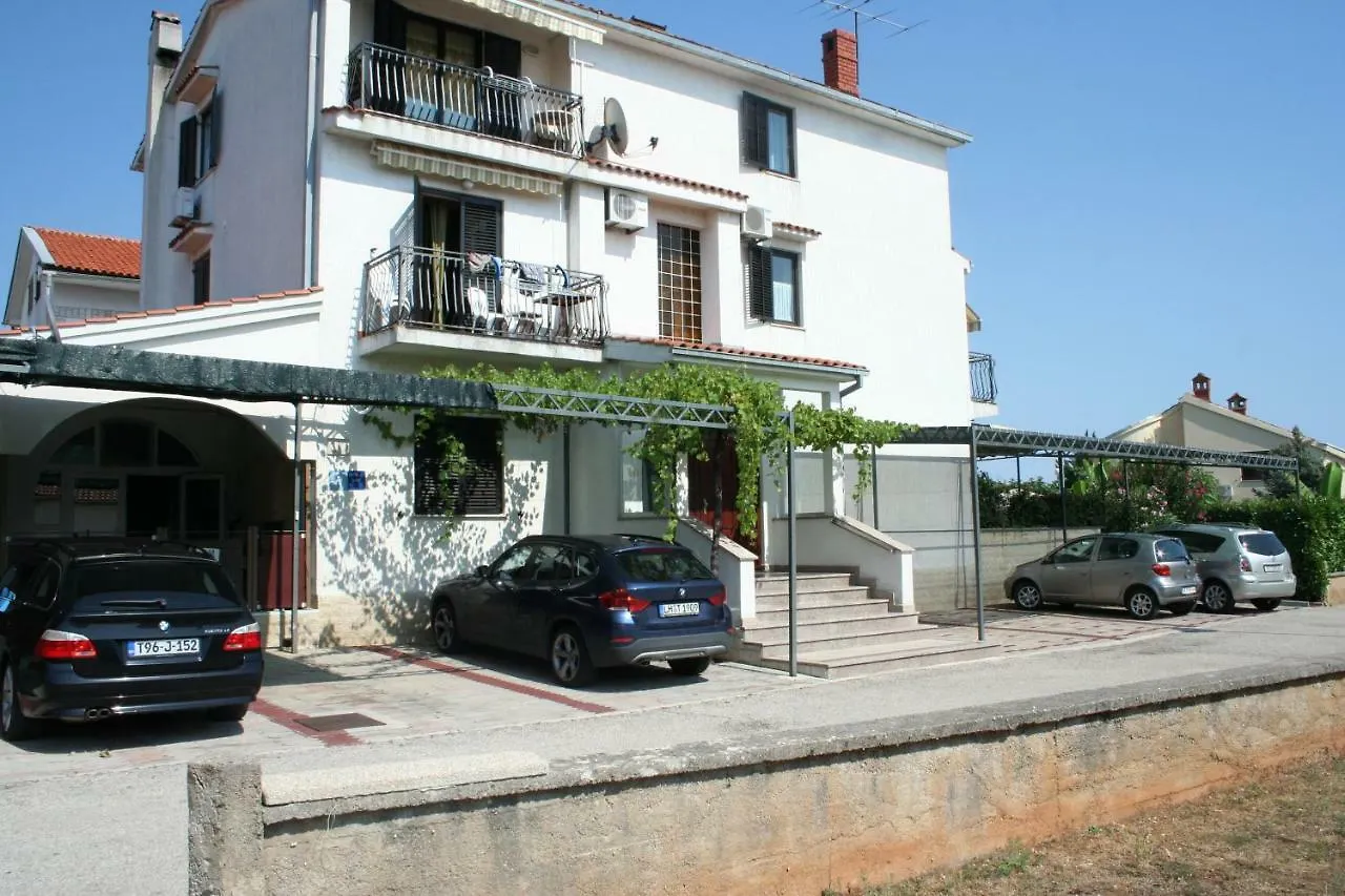 Apartments Jann Krk Town