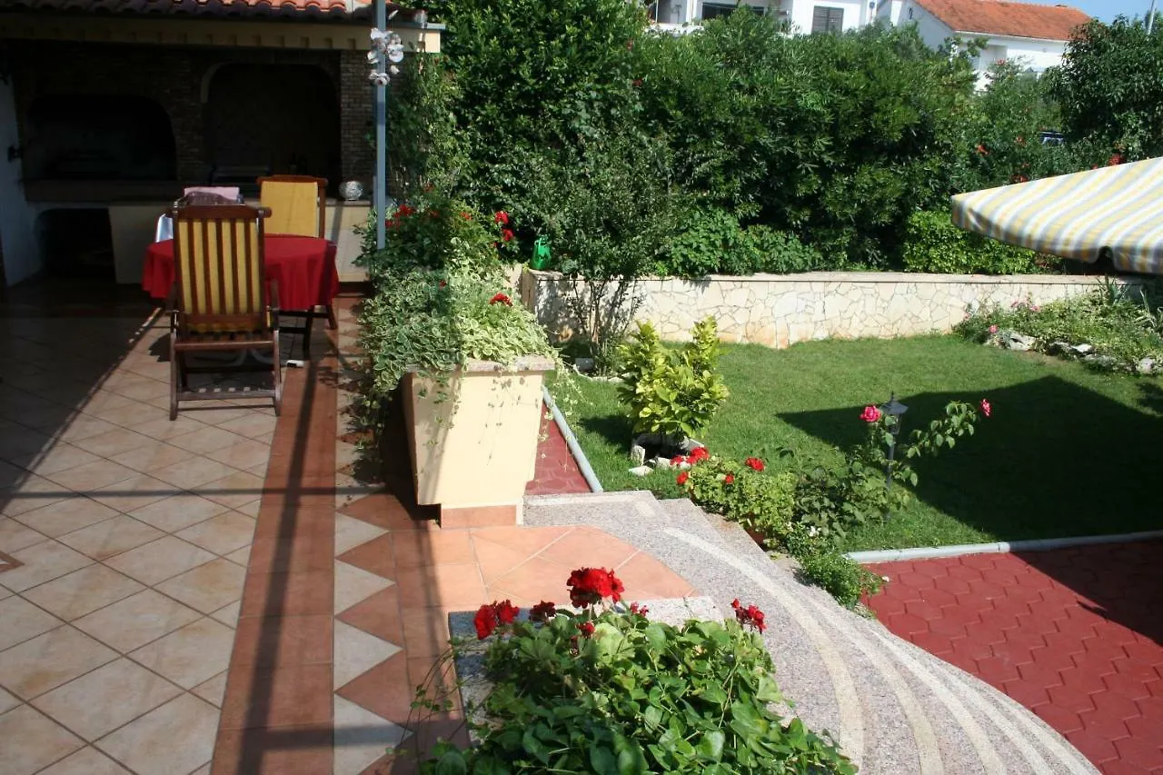 Apartments Jann Krk Town