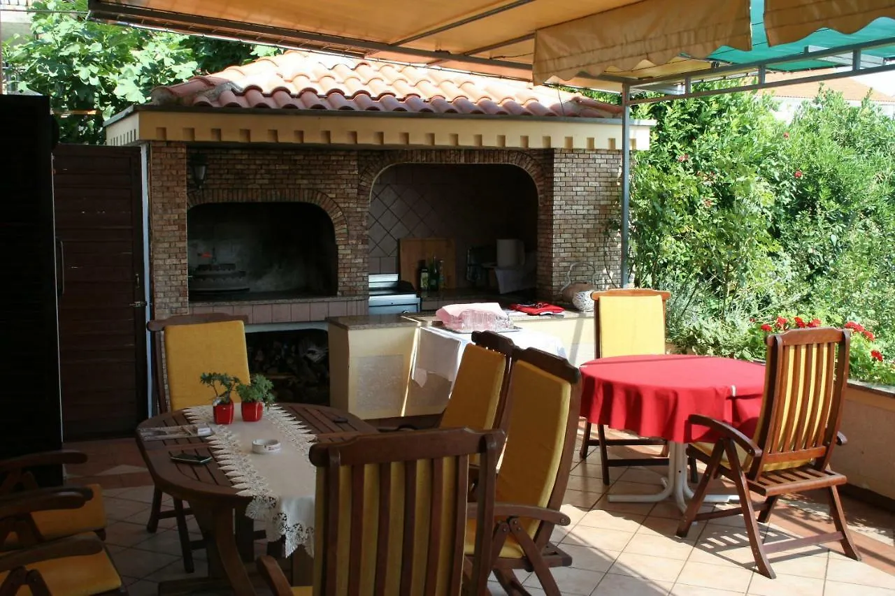 Apartments Jann Krk Town